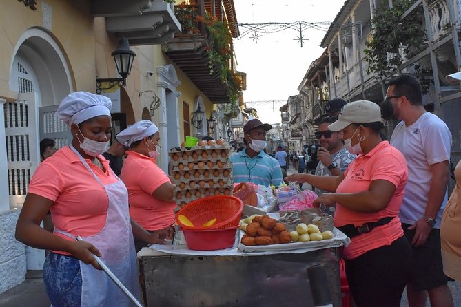 Street Food Tour of Cartagena - Featured Food Items