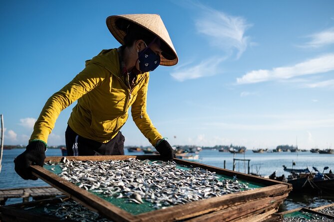 Sunrise Photography Tour in Vietnam Fishing Village - Inclusions and Amenities