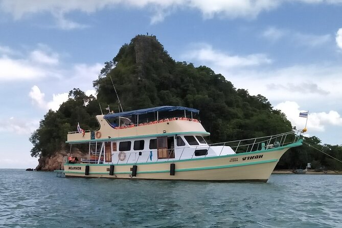 Sunset Boat Trip To Phang Nga Bay & James Bond - Phuket Sail Tour - Included Amenities