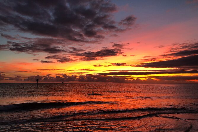 Sunset Celebration Cruise on Tropics Boat Tours - Amenities Onboard