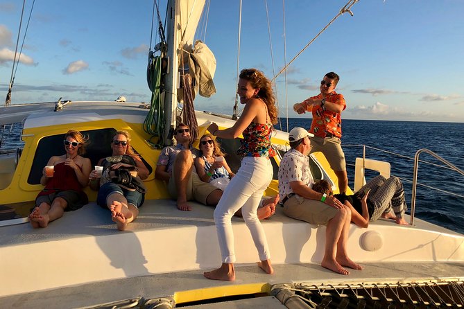 Sunset Cocktail Cruise of St Kitts - Whats Included in the Experience