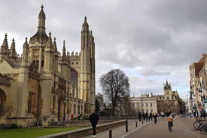 Tangential Cambridge: Group Walking Tour of Sights and Highlights - Discovering University Colleges and Architecture