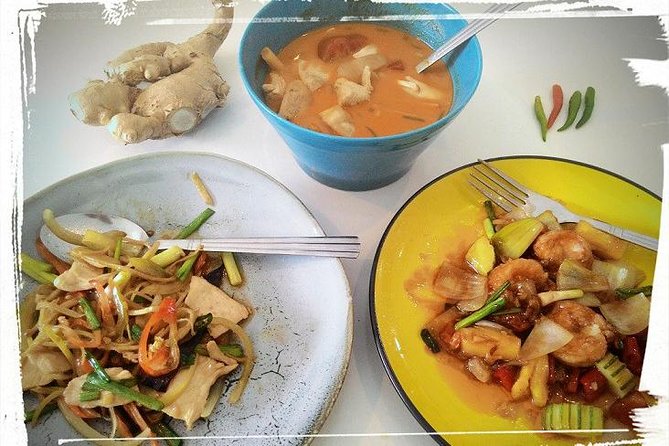 Thai Cooking Class With Local Market Tour in Koh Samui - Exploring the Local Market