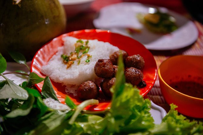 The 10 Tastings of Siem Reap With Locals: Private Street Food Tour - Included in the Tour