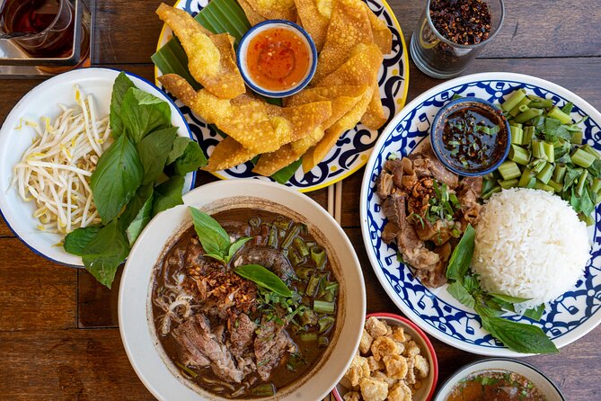 The Real Jing Jing Thai Food Tour in Hua Hin - Local Guide Expertise