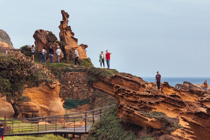 The Ultimate Yehliu Geopark Private Day Trip - Itinerary Highlights