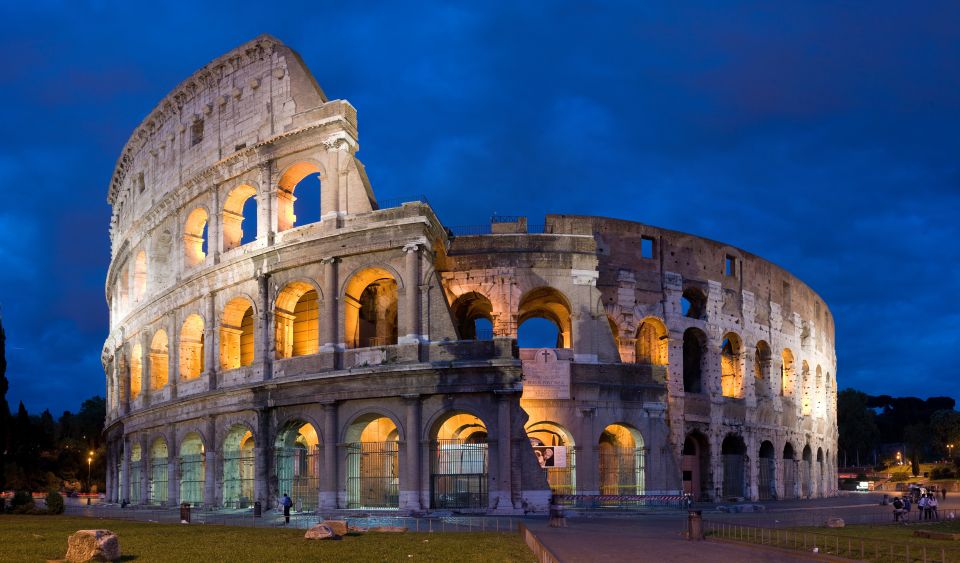 Tour of Colosseum & Roman Forum With Dutch Guide - Itinerary and Highlights