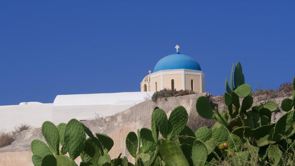 Tour of Santorini With a Local - Itinerary Highlights