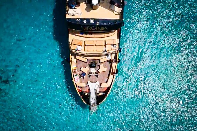 Tour of the Archipelago of La Maddalena Eco-Friendly - Celebrated Coastal Locations
