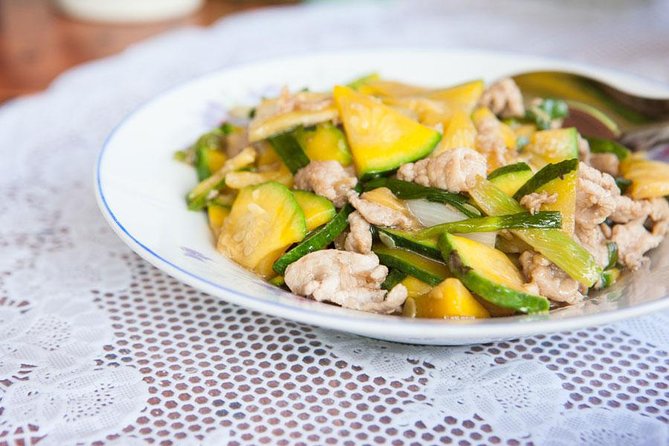Traditional Market Tour and Private Laotian Cooking Class With a Local - Market Tour Highlights