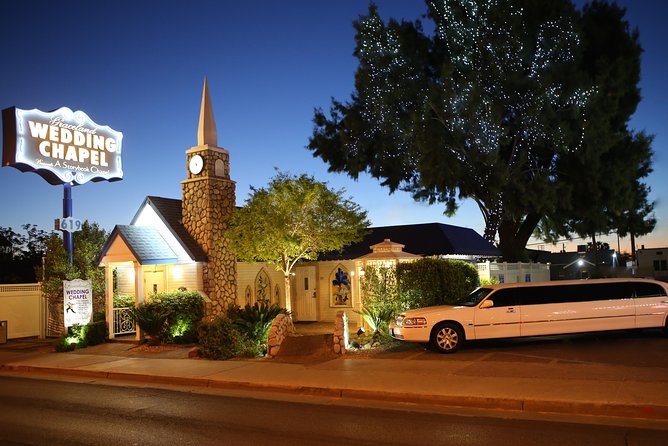 Traditional Wedding or Vow Renewal at Graceland Wedding Chapel - Transportation Options