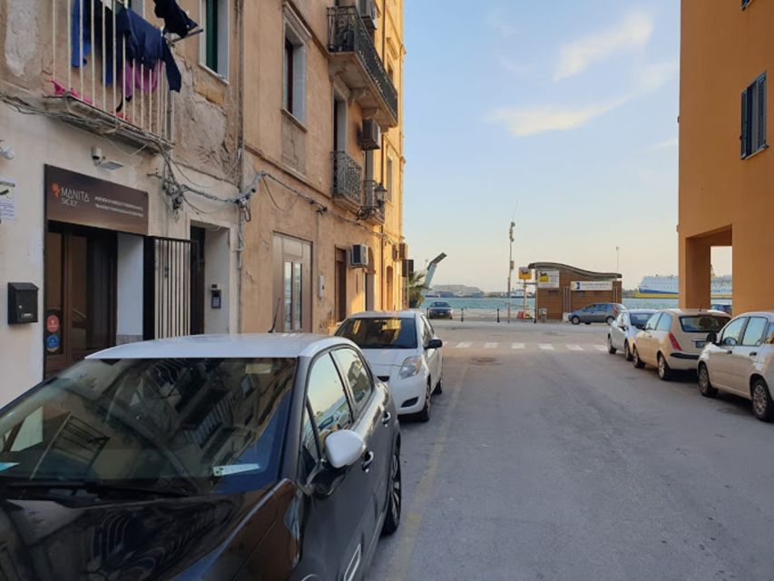 Trapani Luggage Storage - Booking Process