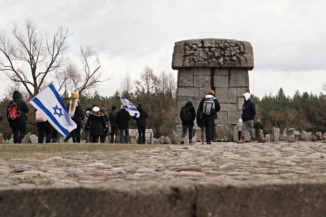 Treblinka Death Camp 6 Hour Private Tour From Warsaw - What to Expect on the Tour