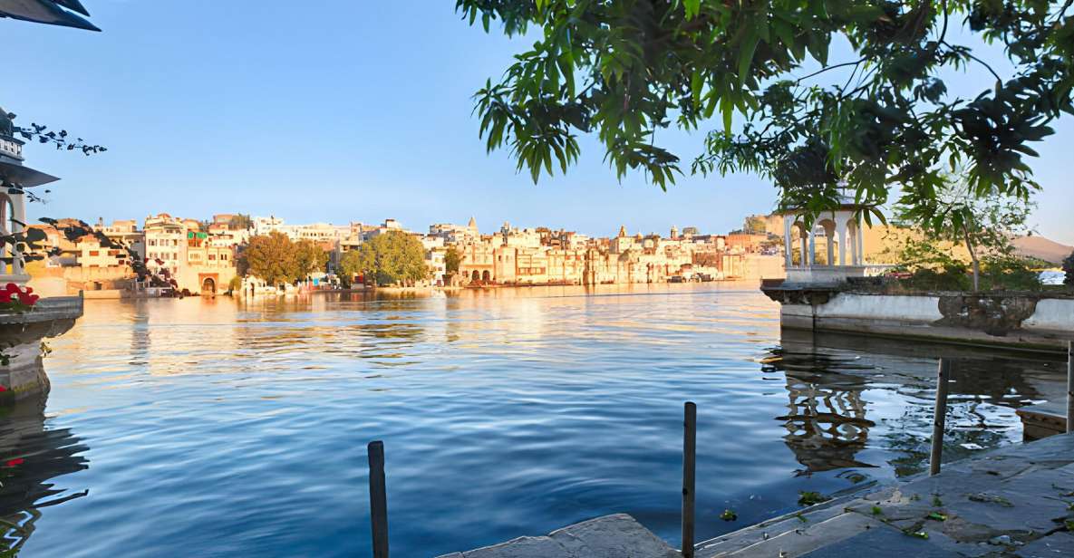 Udaipur Full Day City Tour With Boat Ride and Lunch - Highlights of the Experience
