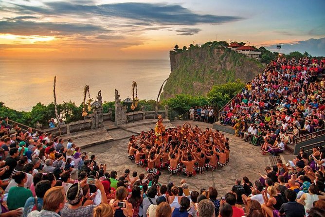 Uluwatu & Kecak Dance Tour (Private Half Day Tour) - Uluwatu Temple Experience