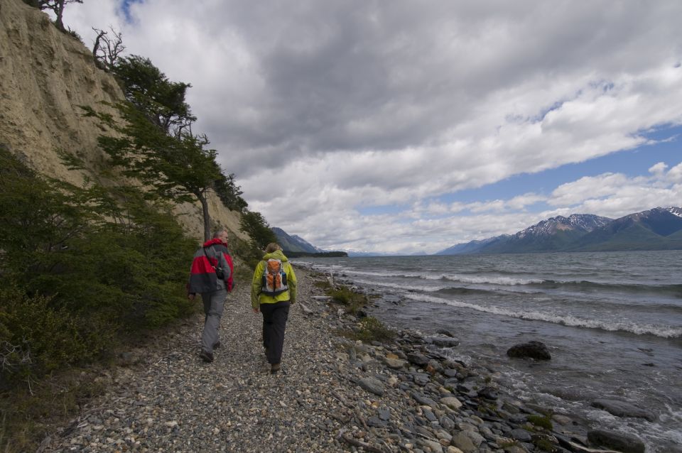 Ushuaia: Off-Road 4X4 Lakes Tour - Experience Highlights