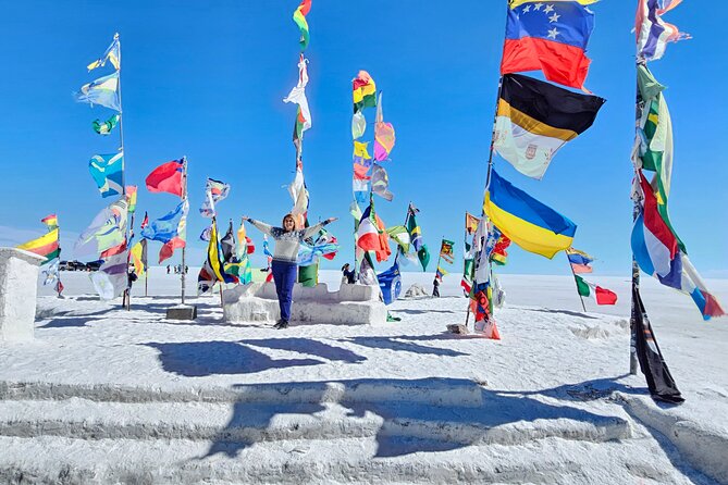 Uyuni Salt Flats 3 Days/ 2 Nights With English Speaking Guide - Daily Activities Breakdown