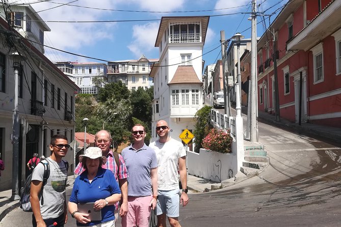 Valparaiso Port and Viña Del Mar With Wine Tasting in Casablanca - Wine Tasting Experience