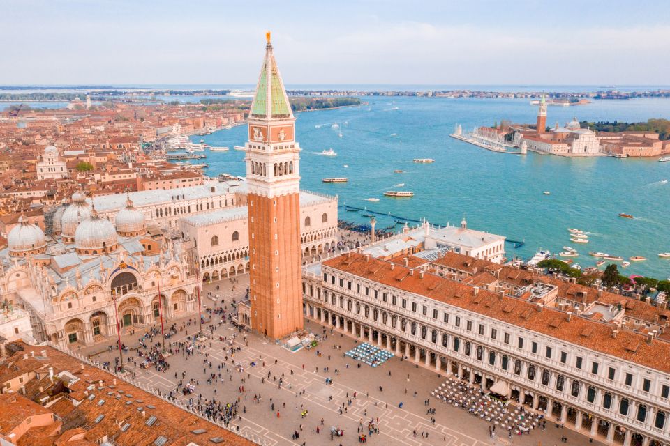 Venice: Doges Palace and St. Marks Basilica Guided Tour - Itinerary Highlights