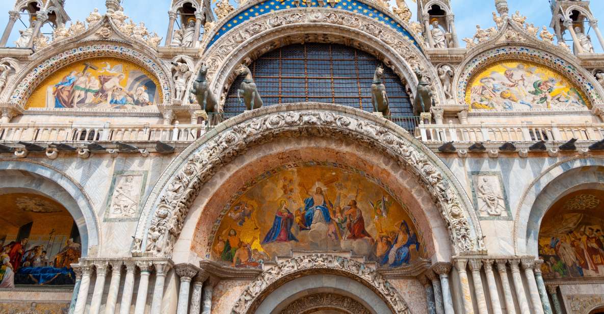 Venice: St. Marks Basilica and Gondola Morning Tour - Itinerary Details