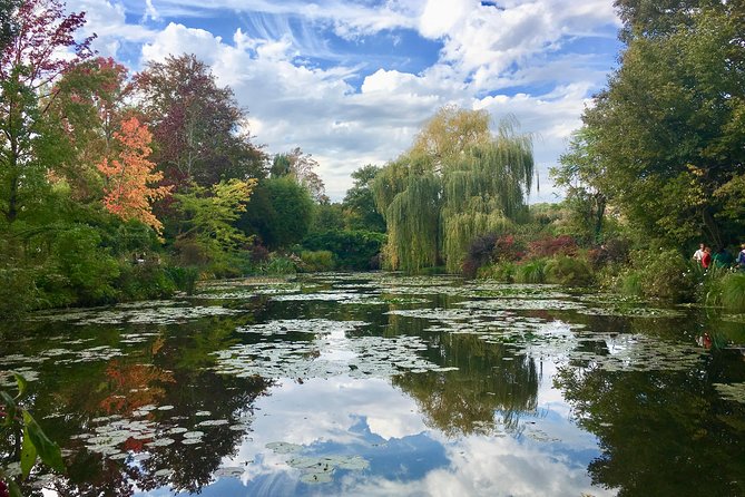 Versailles Palace and Giverny Private Guided Tour From Paris - Transportation Details