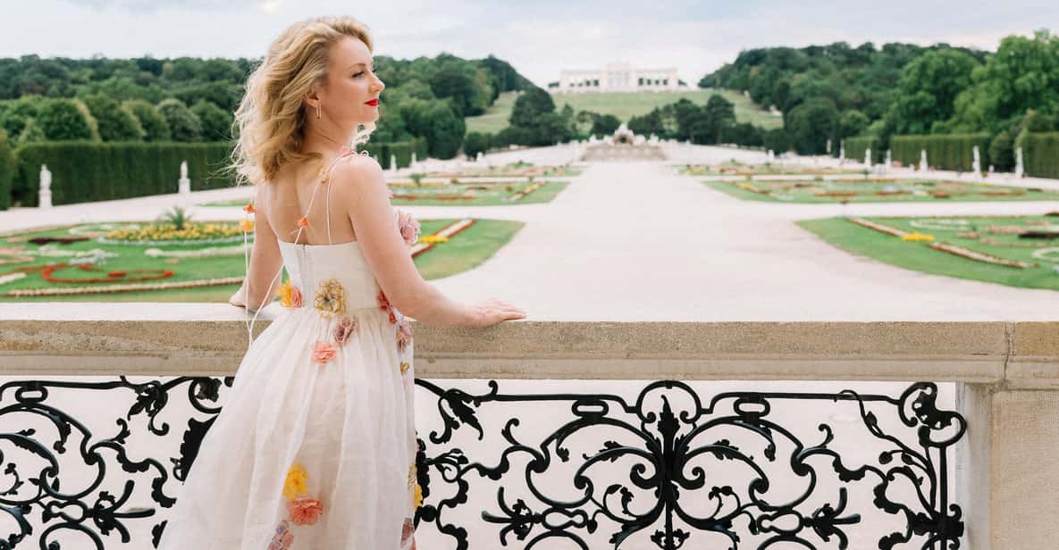 Vienna: Private Schönbrunn Gardens Photoshoot - Pricing Details
