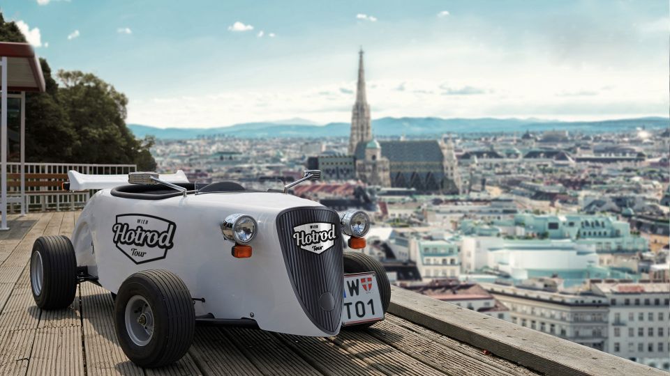 Vienna: Sightseeing Tour in Hotrod - Experience the Hotrod Adventure