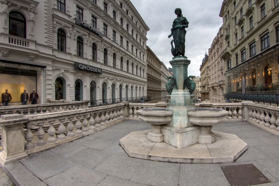 Vienna Welcome Tour: Private Walking Tour With a Local Guide - Booking Information