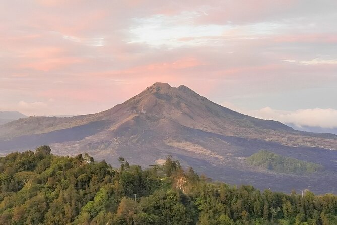 Volcano Tour Bali : Tegenungan Waterfall - Ubud Temple - Rice Terrace - Pickup and Drop-off