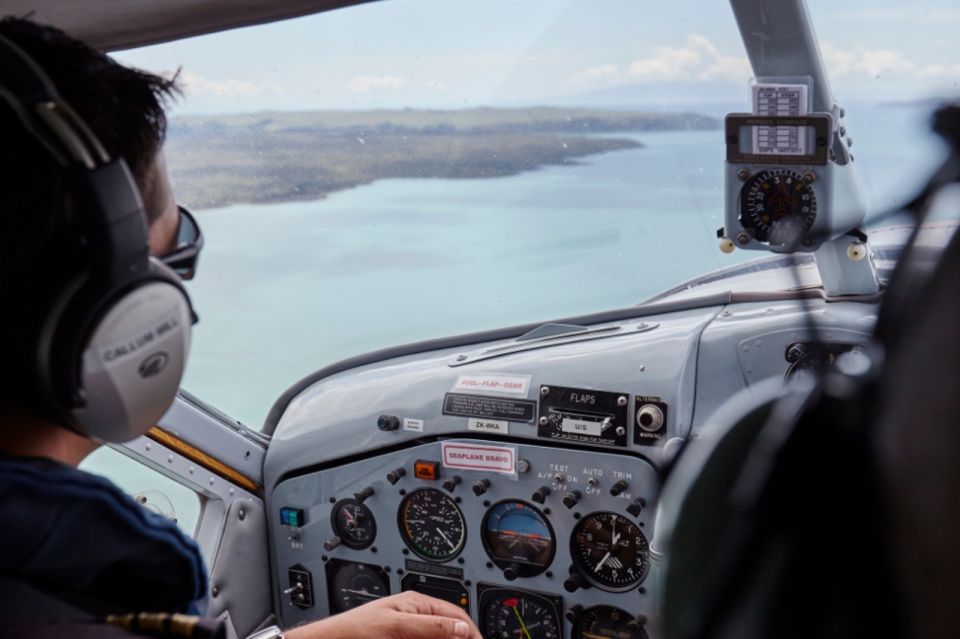 Waiheke Island: 30-Minute Scenic Flight - Booking Information