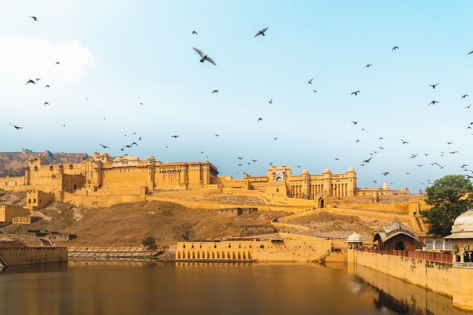 Walk in the Streets of Old Jaipur & Enjoy the Food - Accessibility Features
