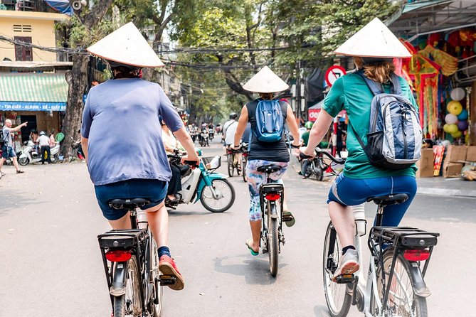 West Lake Journey by E-Bike - Key Attractions Along the Route