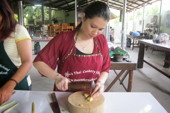 Ya Thai Cookery School Class in Krabi - Culinary Experience in Krabi, Thailand