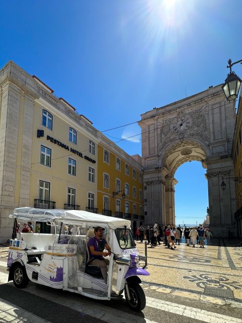 3 Hour Tour in Lisbon 7 Hills Private Tuk Tuk - Key Points