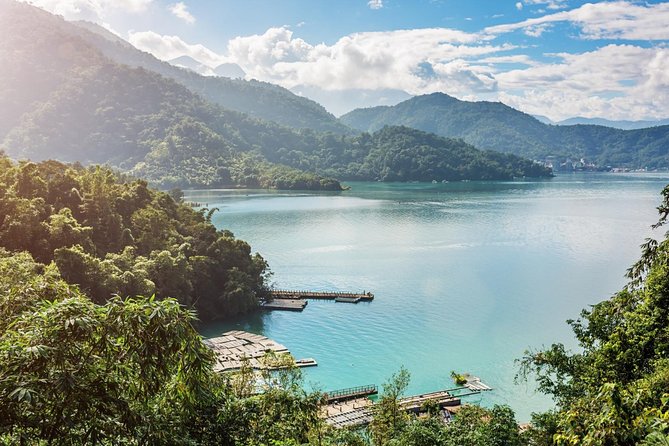 1-Day Tour to Sun Moon Lake From Taipei by High Speed Rail - Transportation Details