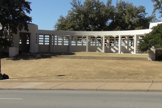 1-Hour JFK Assassination Walking Tour - Inclusions and Exclusions