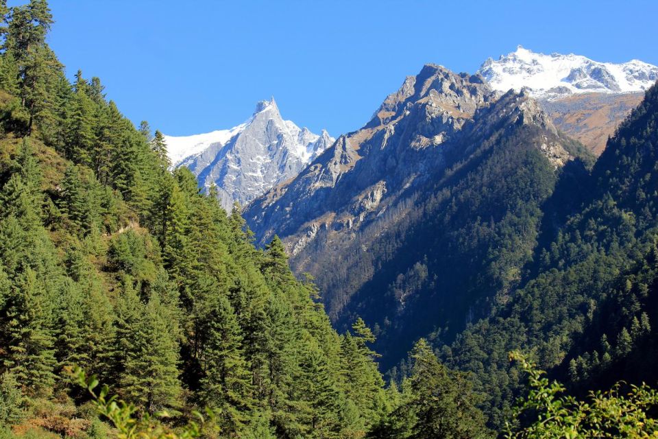 15 Days Manaslu Circuit via Larkey La Pass Trek - Experience Highlights