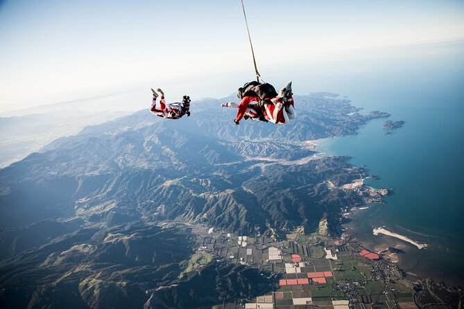 18,000ft Tandem Skydive Over Abel Tasman - Booking Process and Pricing