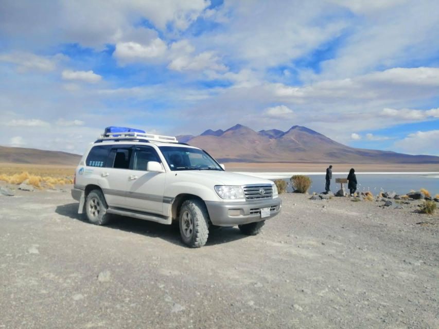 2-Day Private Tour: Uyuni Salt Flats to San Pedro De Atacama - Day 1 Experience
