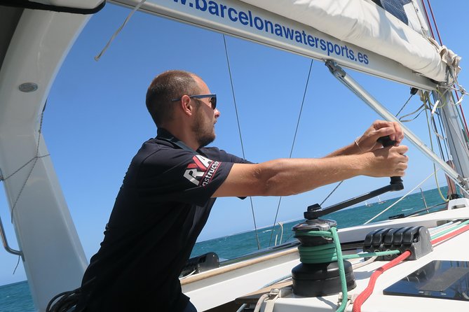 2-Hour Small Group Cruise From Barcelona - Meeting Location and Pickup Details