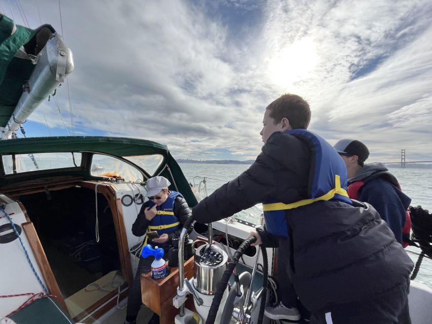 2hr - SUNSET Sailing Experience on San Francisco Bay - Inclusions