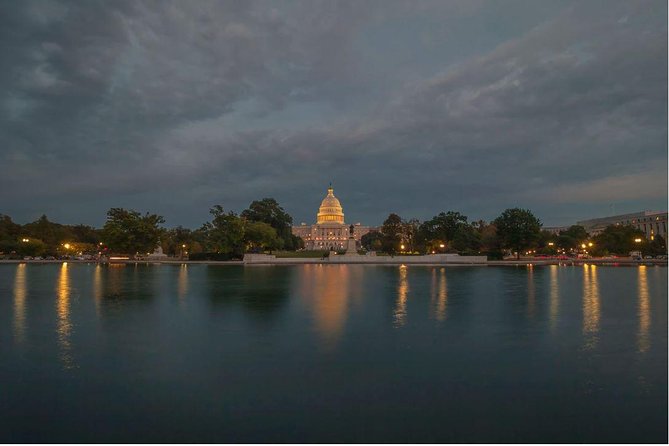 3-4 Hour Private DC City Moonlight Tour by Van - Inclusions and Amenities