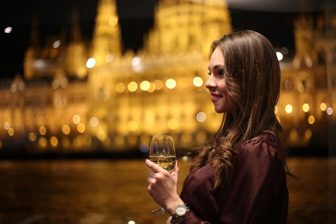 4 Course Dinner Cruise With Piano Show - Scenic Views of Budapest