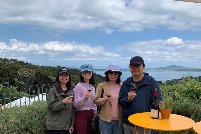 4-Hour Scenic Wine Tour With a Private Guide and 12 Tastings - Scenic Stops and Views