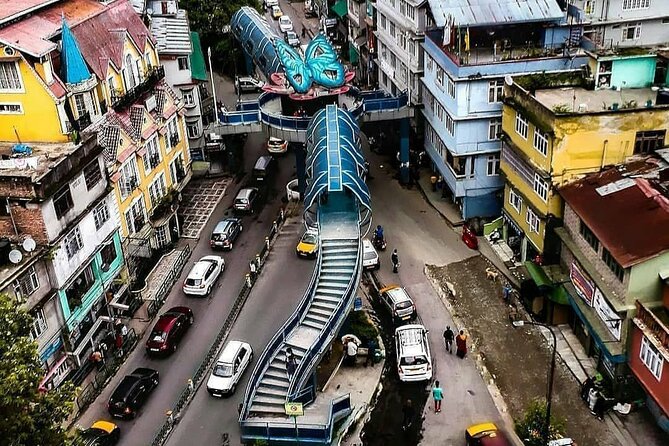5-Day Private Tour of Gangtok and Darjeeling - Transportation Information