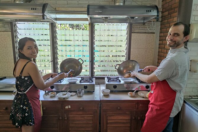 5 Hour Morning Thai Cooking Course - Included Amenities