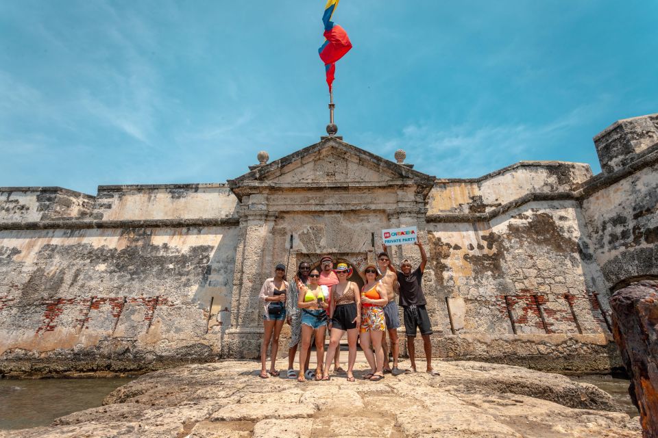 5 Islands Boat Tour With City Sunset - What to Expect on the Tour
