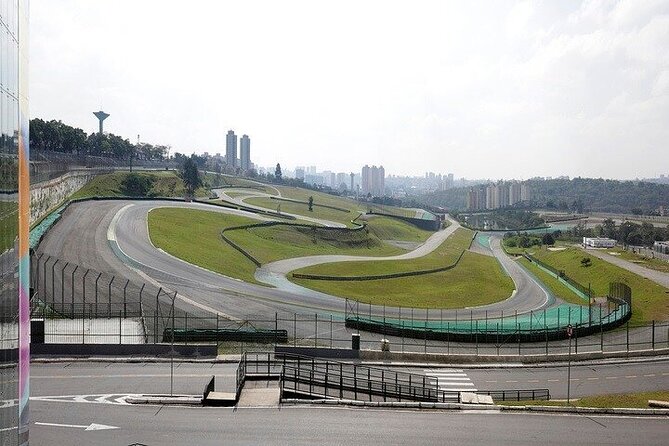 6 Hour Ayrton Senna Tour – the Greatest Formula 1 Drivers of All Time - Inclusions and Services