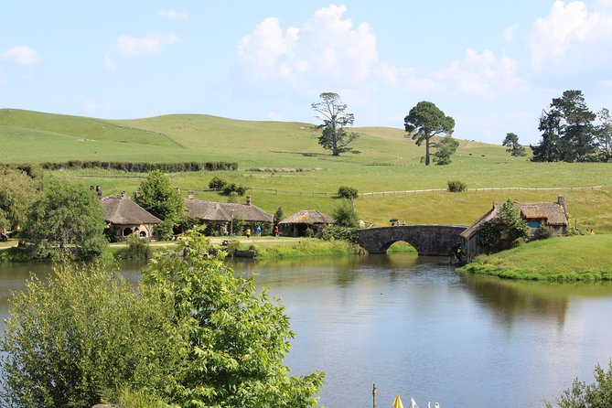 6hr Hobbiton Movie Set Tour - Departs Tauranga - Transportation Details