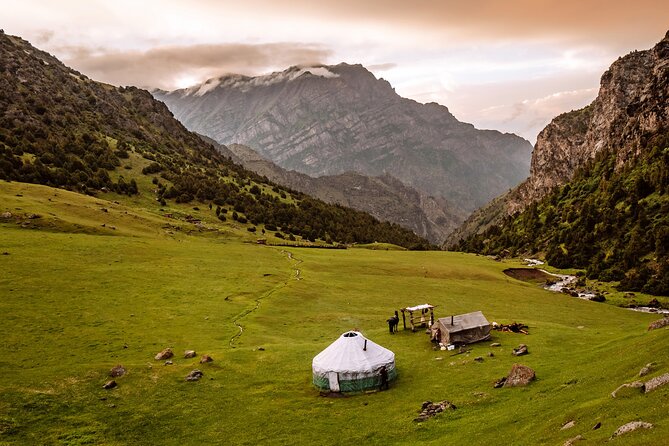 8 Days Private Tour at Lenin Peak Base Camp Trek - Inclusions and Amenities